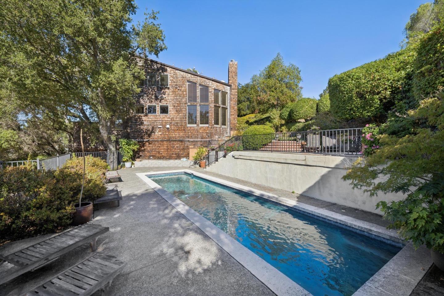 Property photo 38