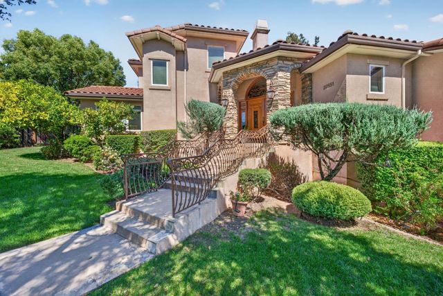 Property photo 44