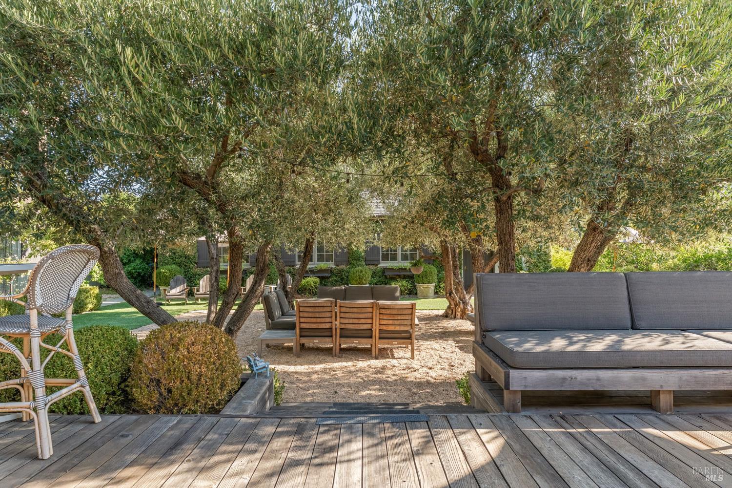 Property photo 37