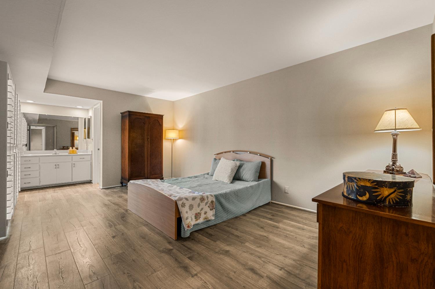Property photo 30