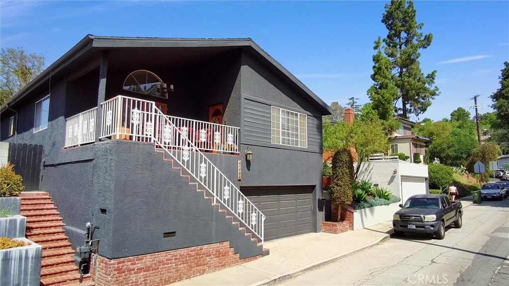 Property photo 32