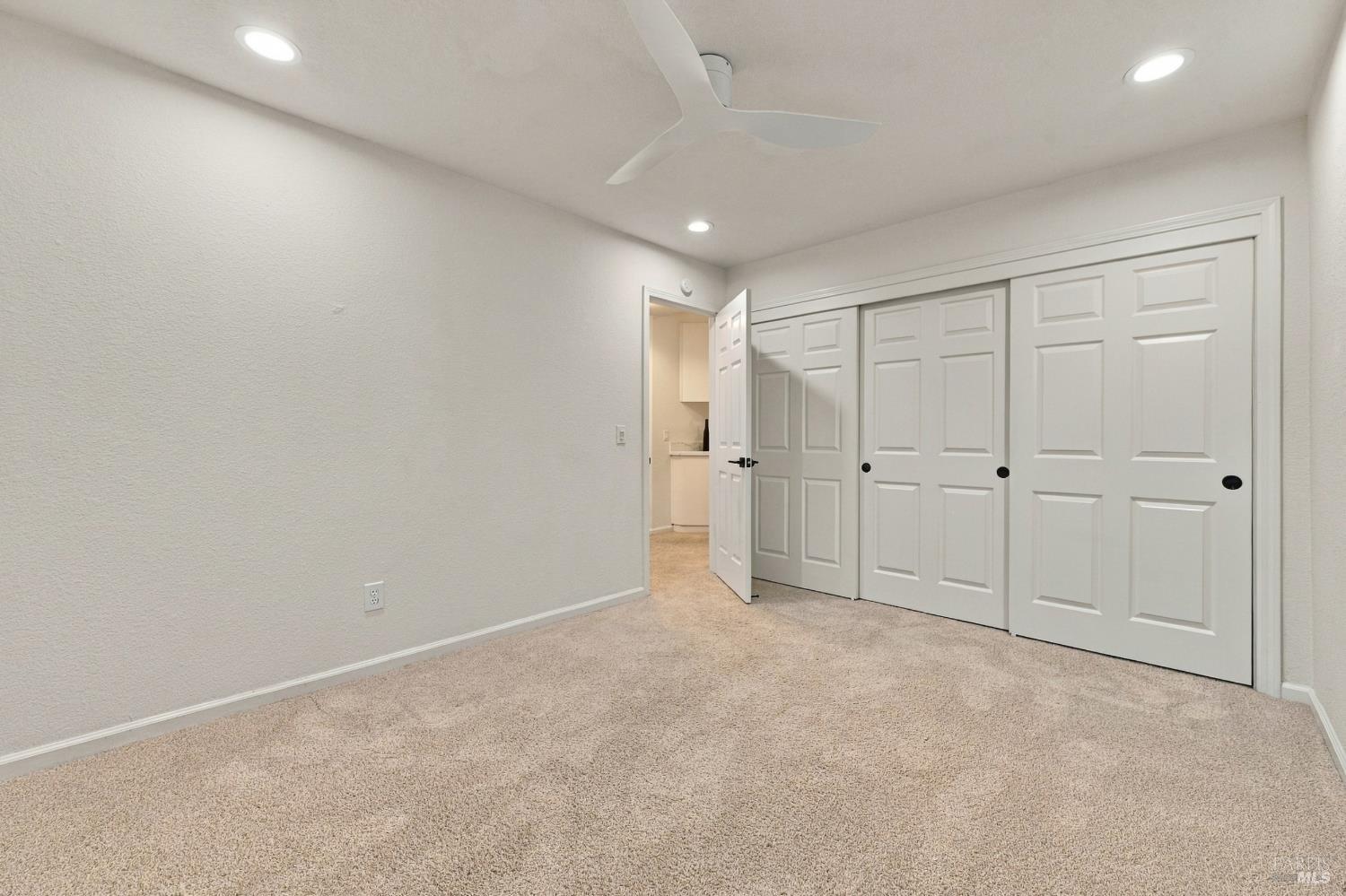 Property photo 50