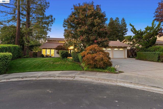 Property photo 28