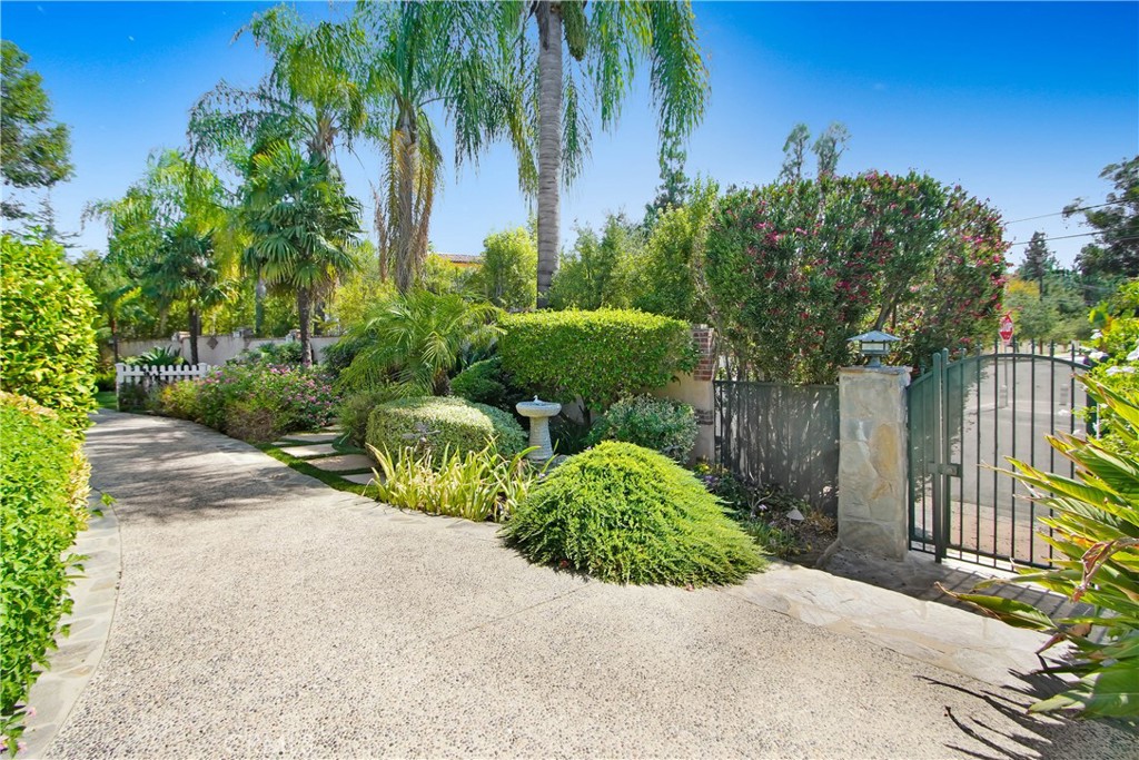 Property photo 43