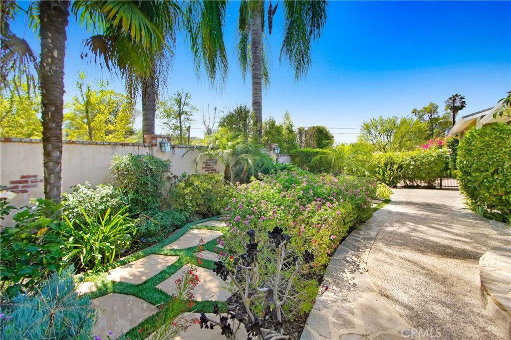 Property photo 46