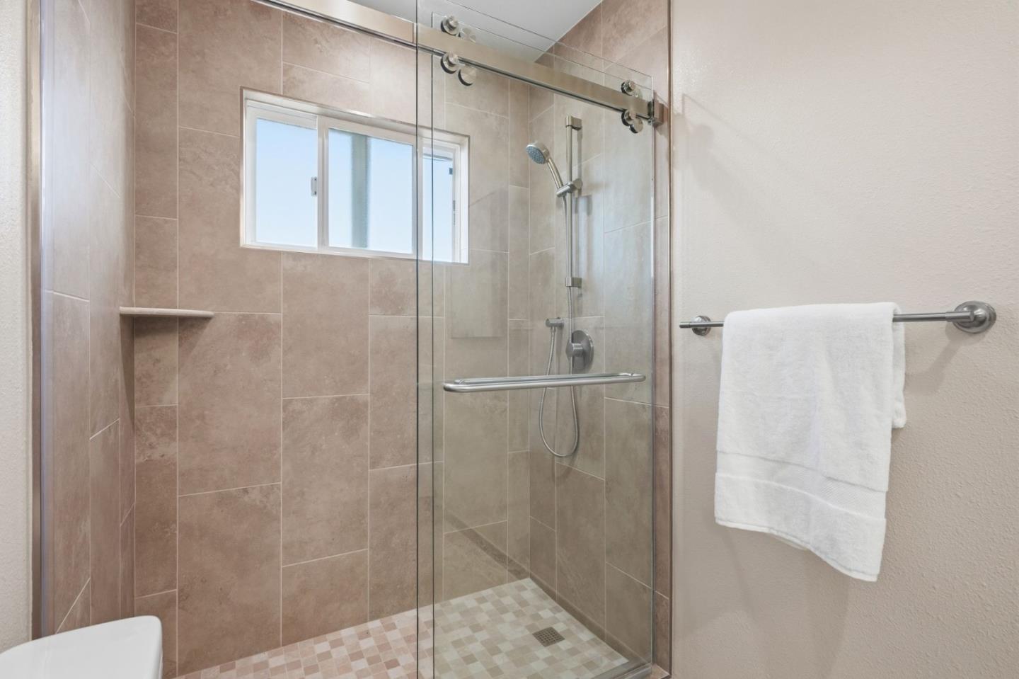 Property photo 50