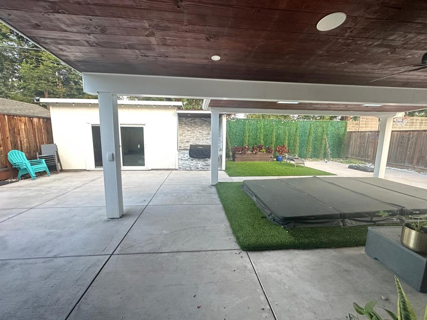 Property photo 24
