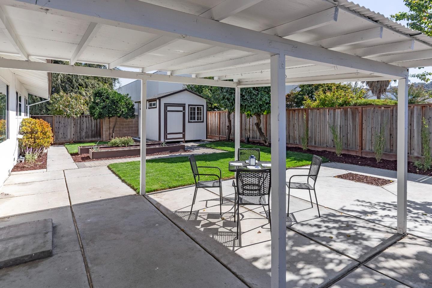Property photo 29