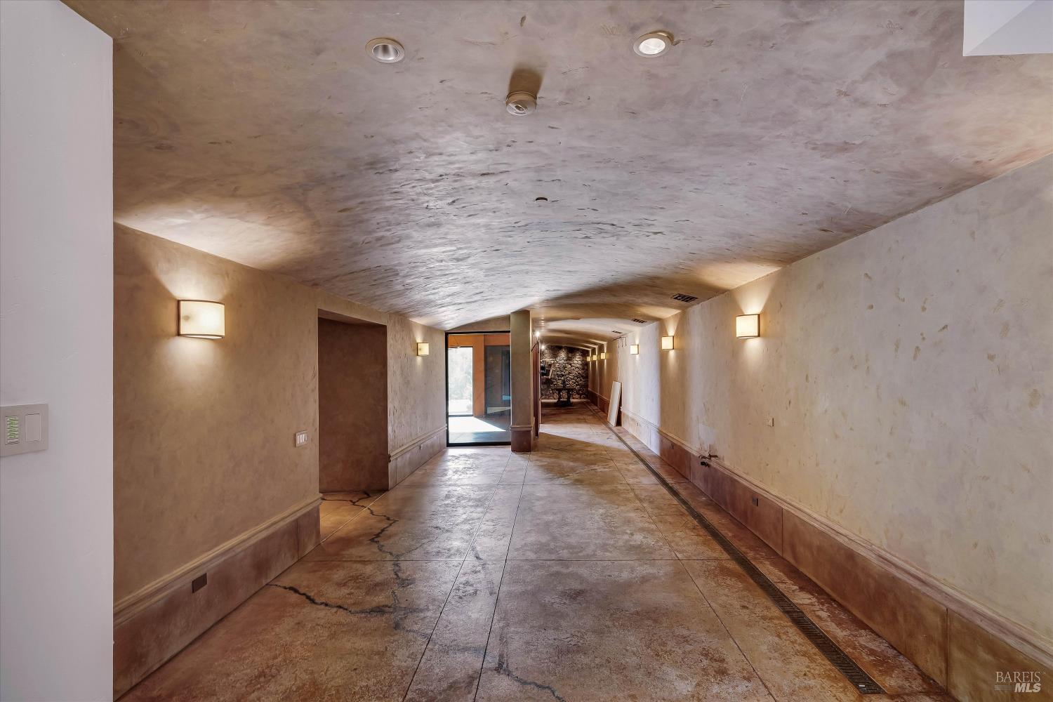 Property photo 48