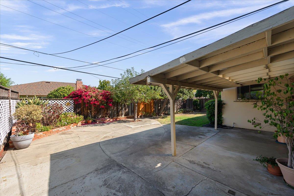 Property photo 35