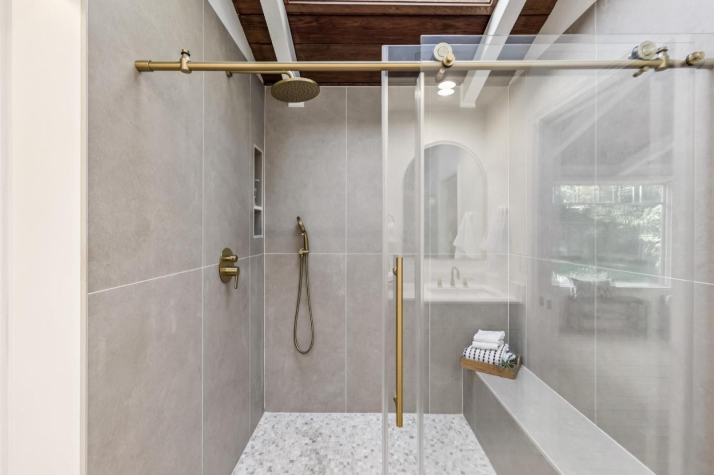 Property photo 46