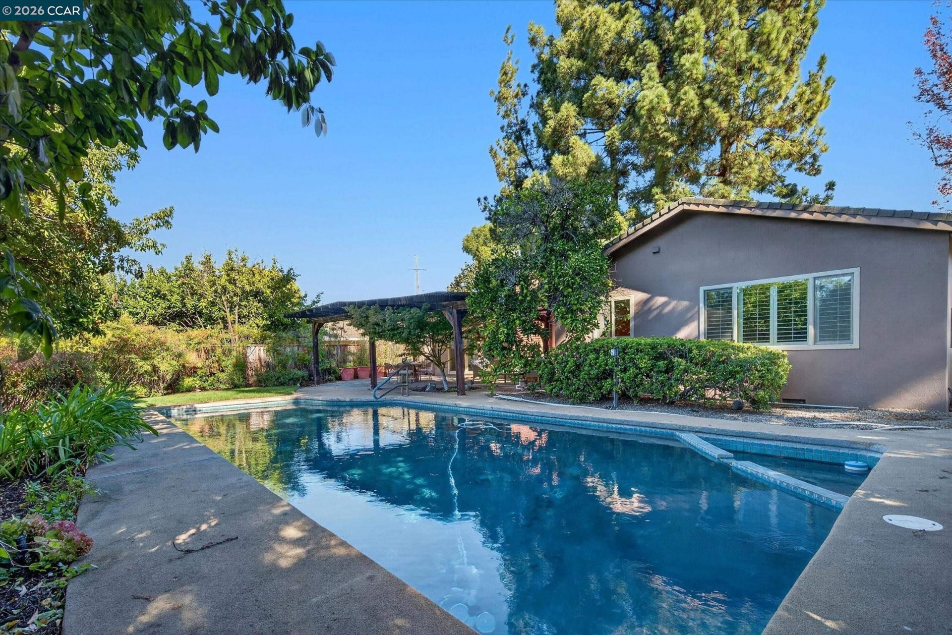 Property photo 28