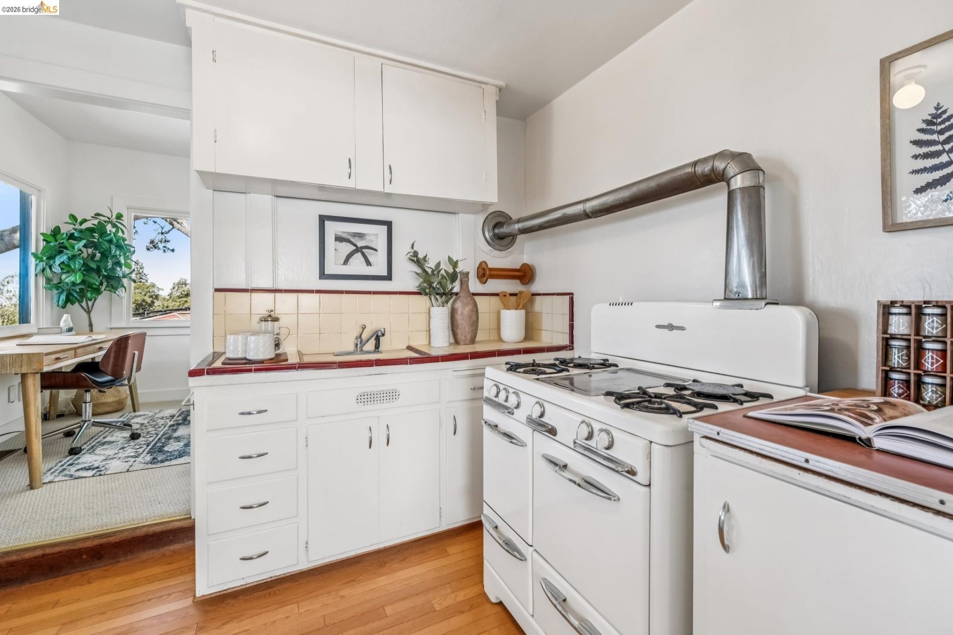 Property photo 34
