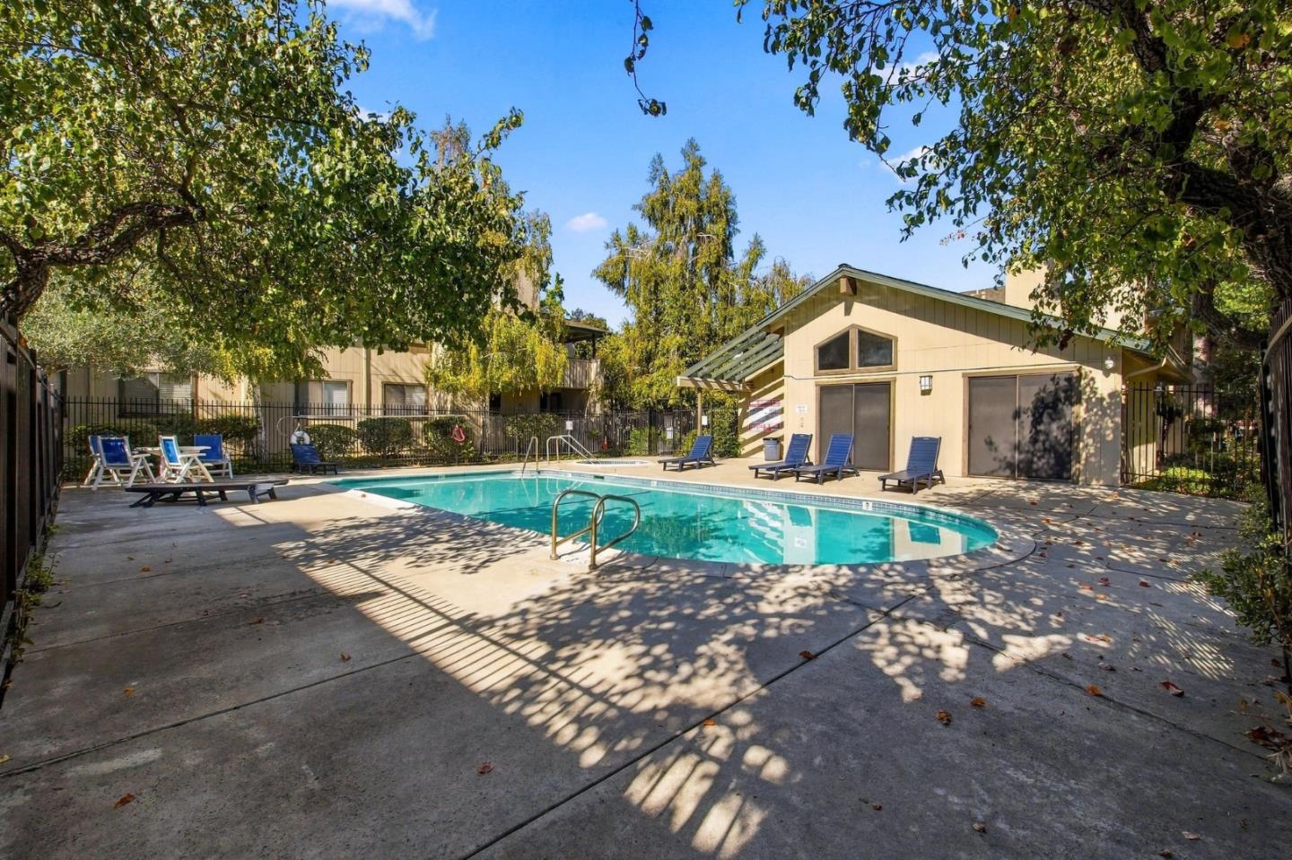 Property photo 30
