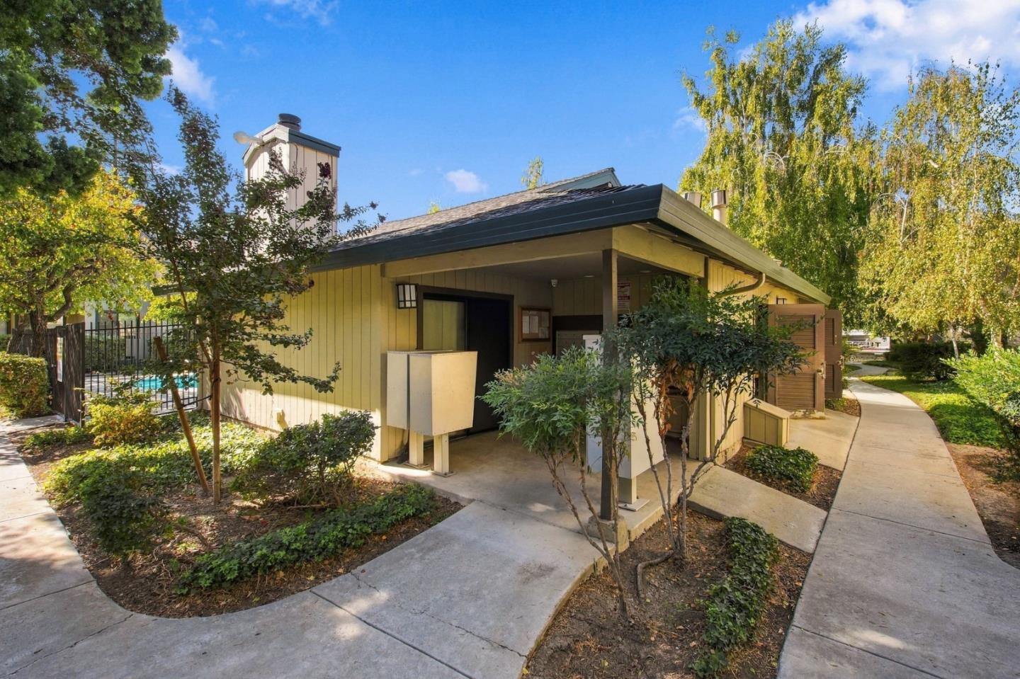 Property photo 31