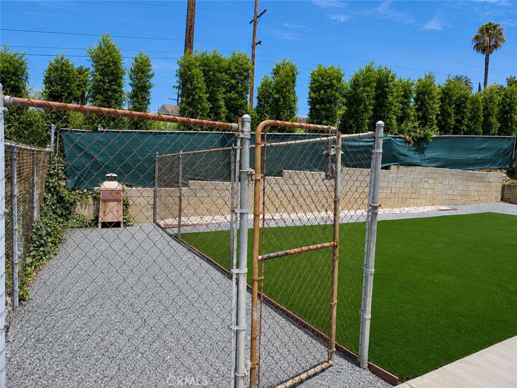 Property photo 36