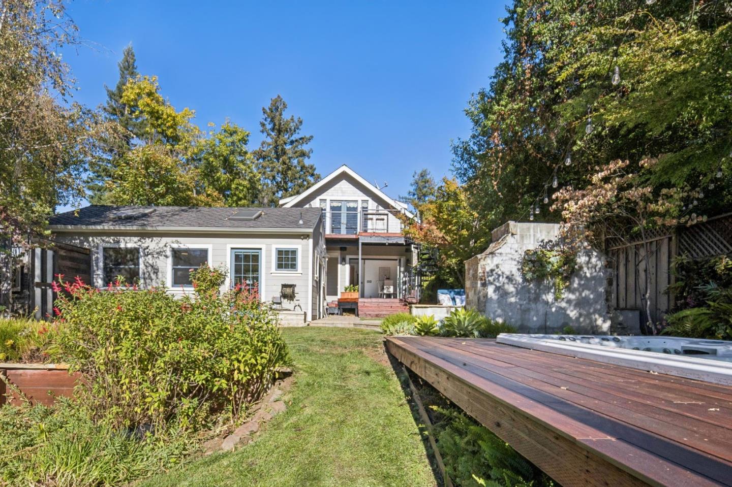 Property photo 33