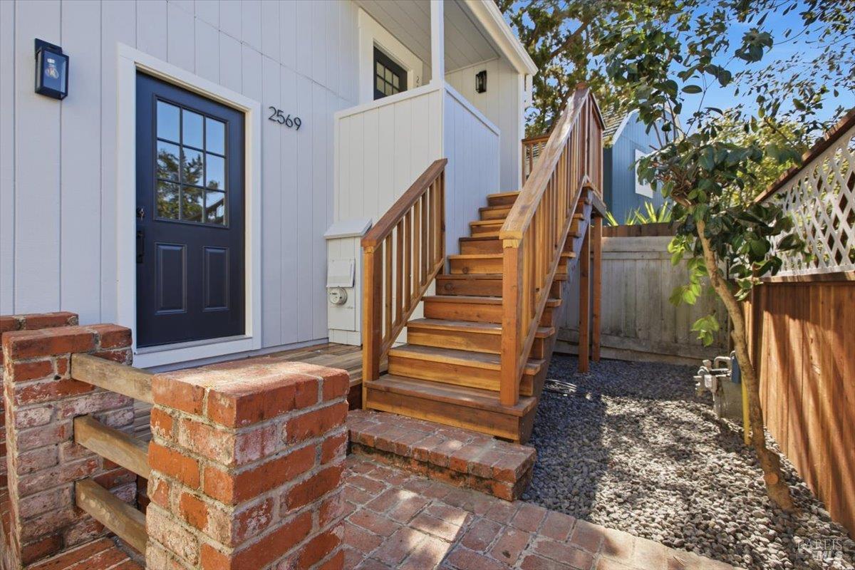 Property photo 32