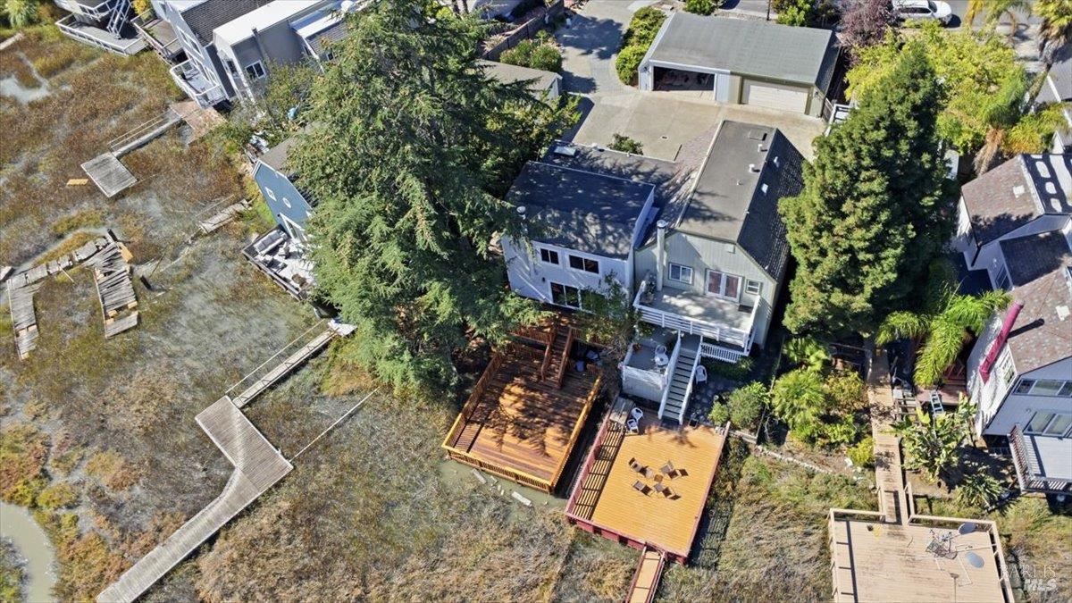 Property photo 38