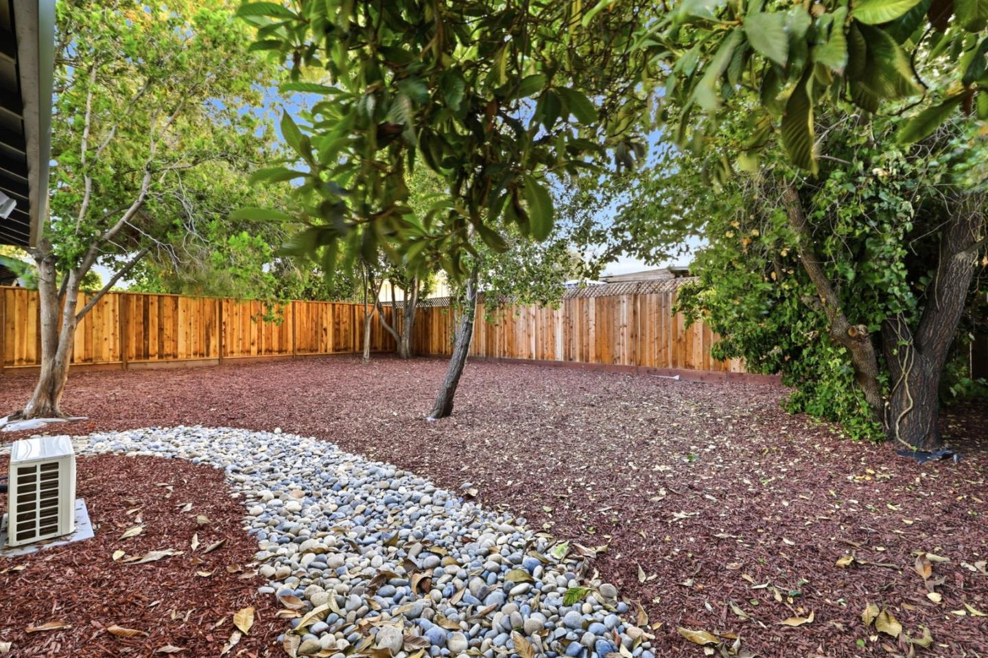 Property photo 50