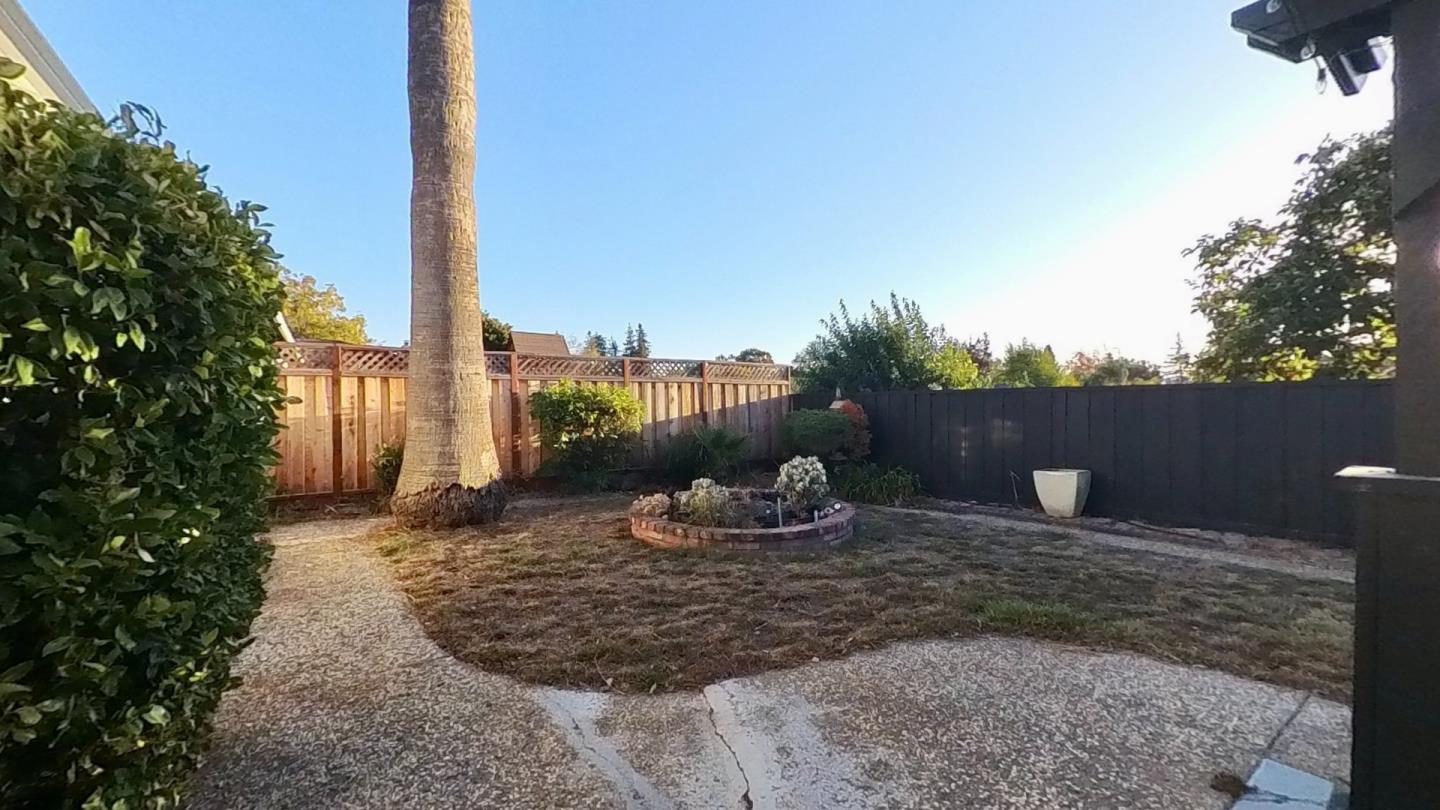 Property photo 42