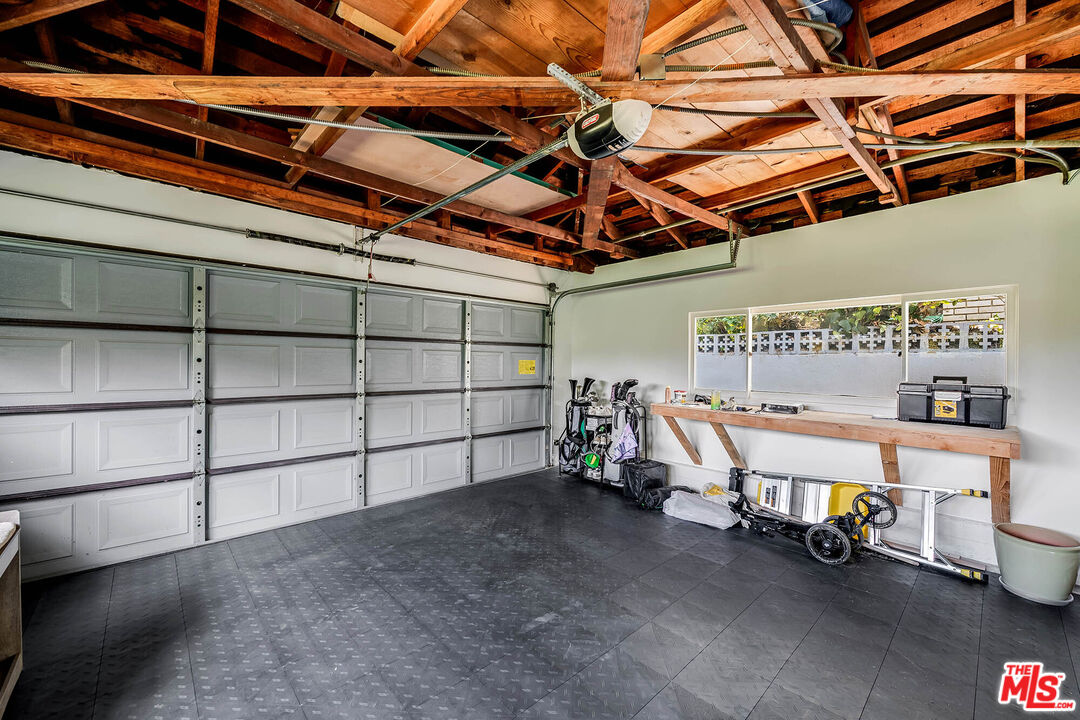 Property photo 43