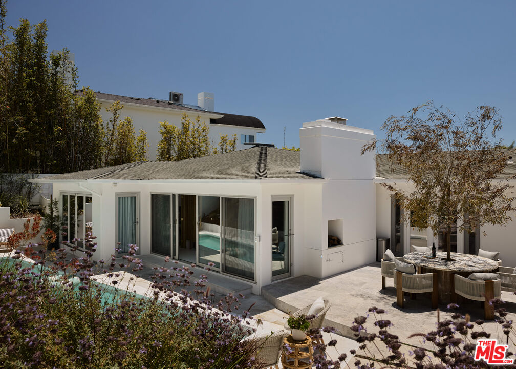 Property photo 32