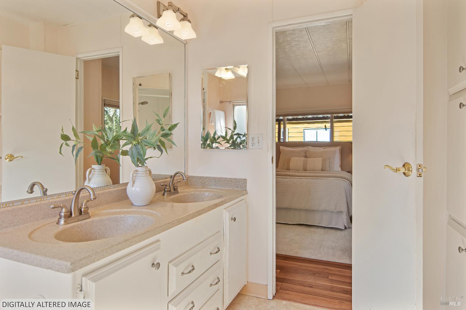 Property photo 32