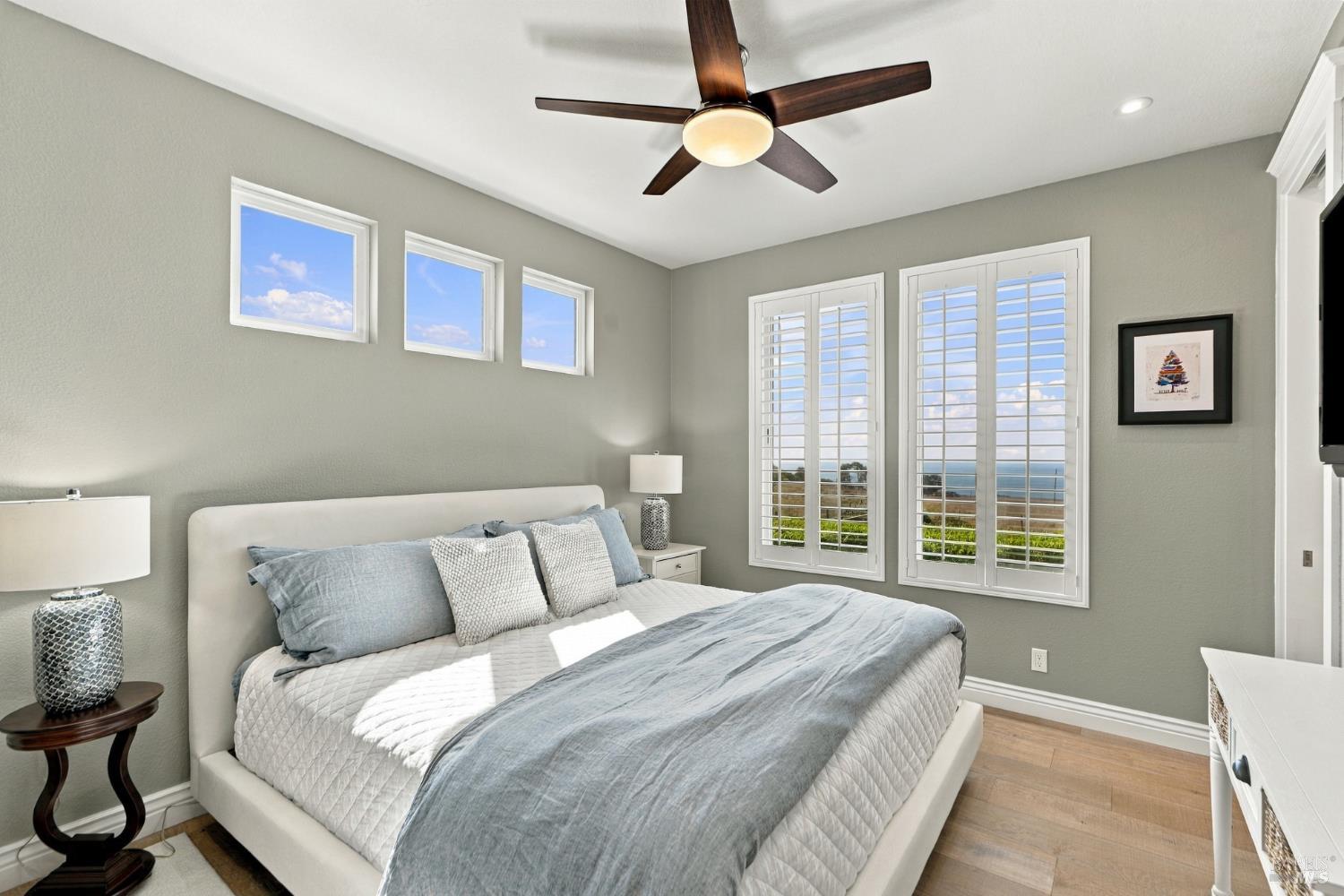 Property photo 34