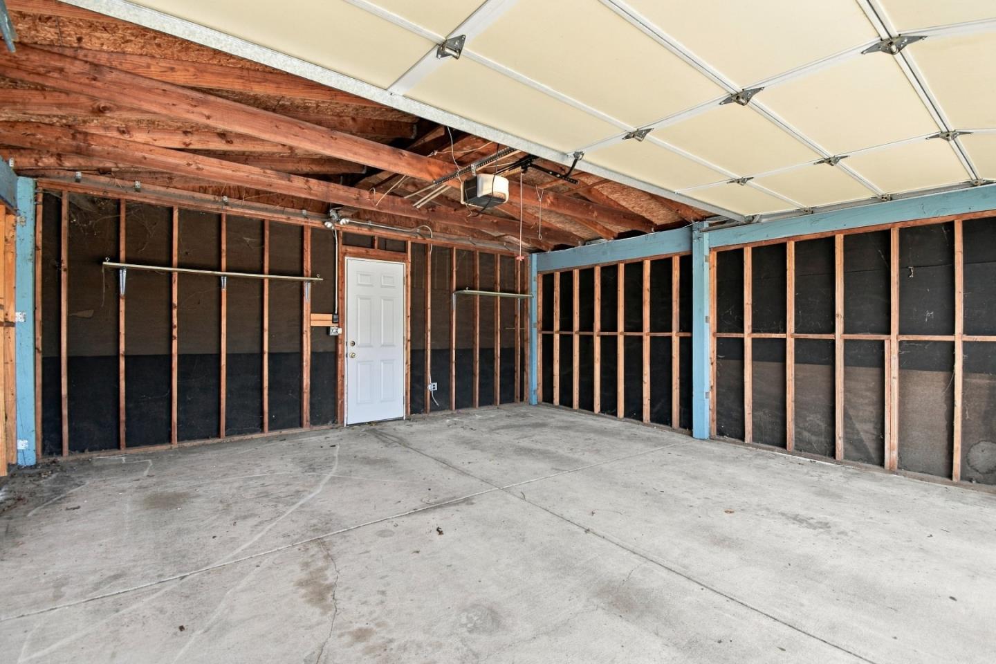 Property photo 42