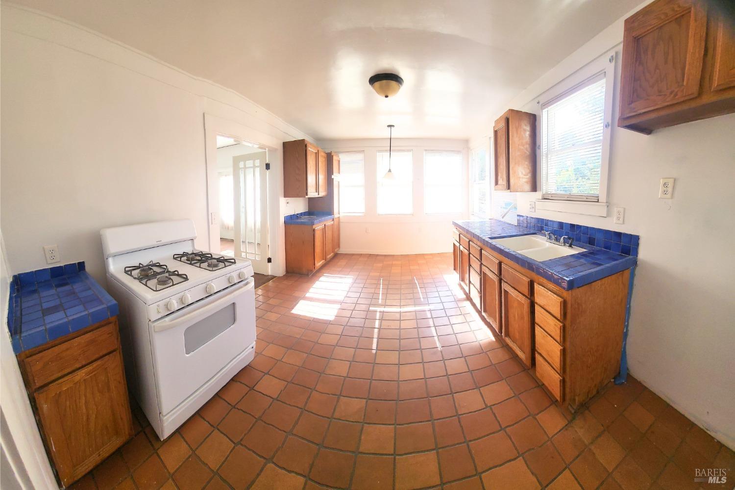 Property photo 25