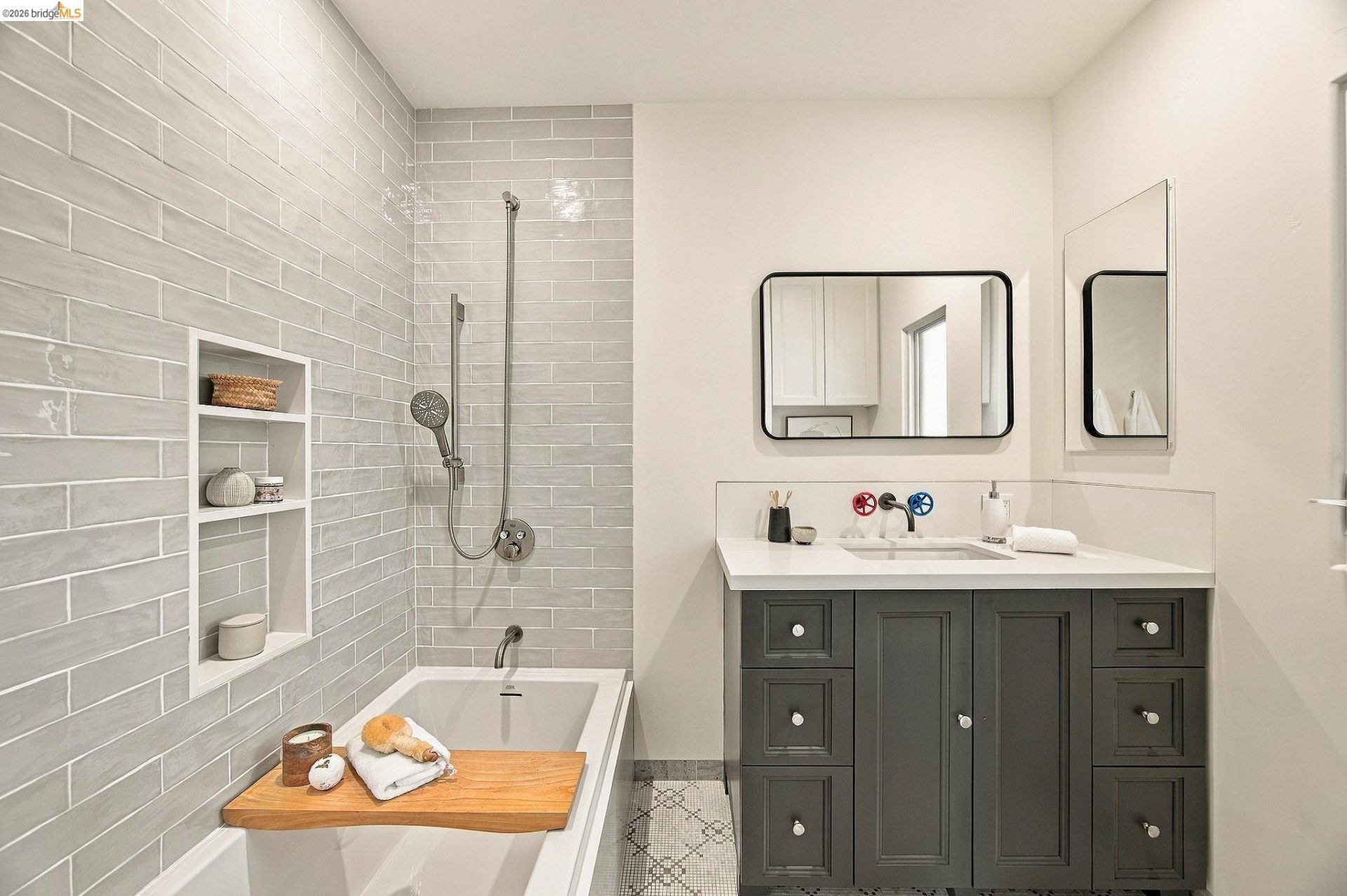 Property photo 46