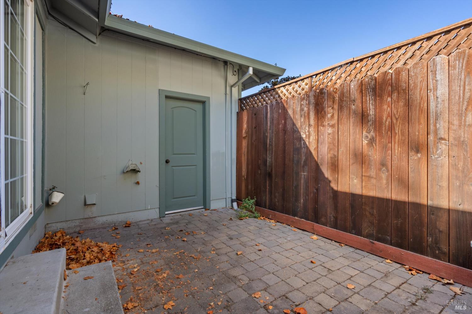 Property photo 16
