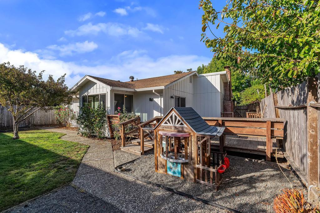 Property photo 37