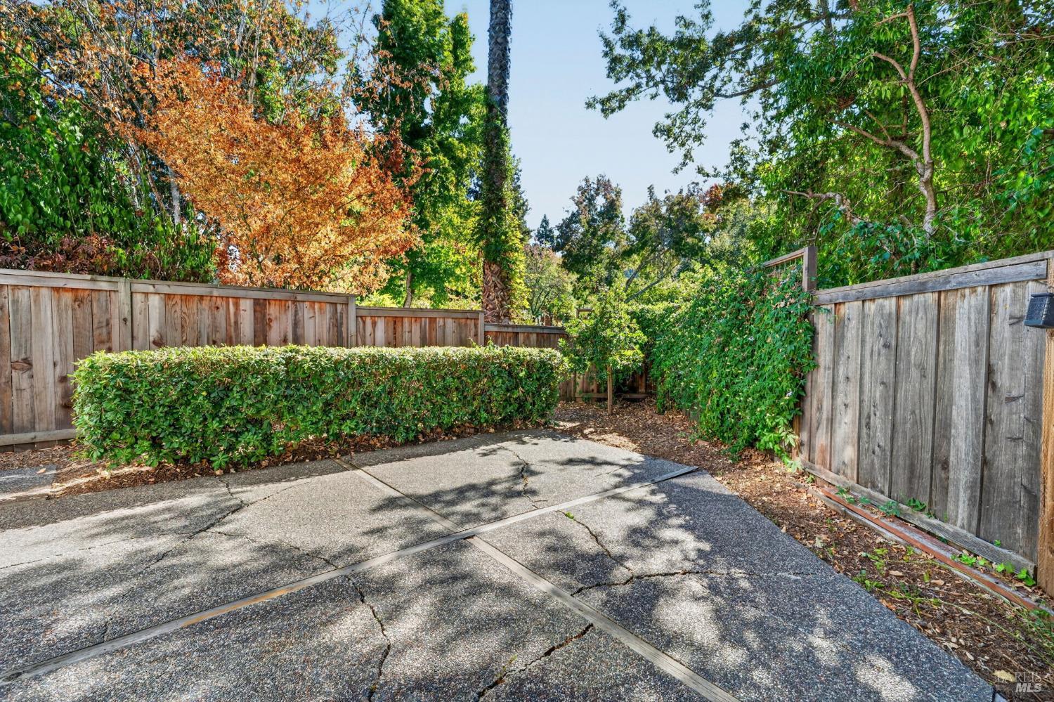 Property photo 40
