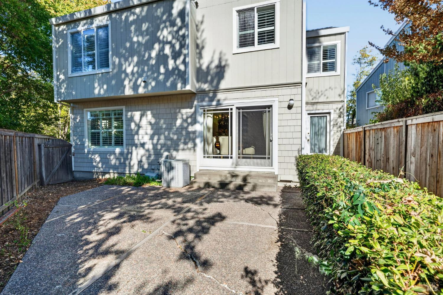 Property photo 42