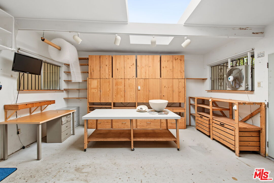 Property photo 46