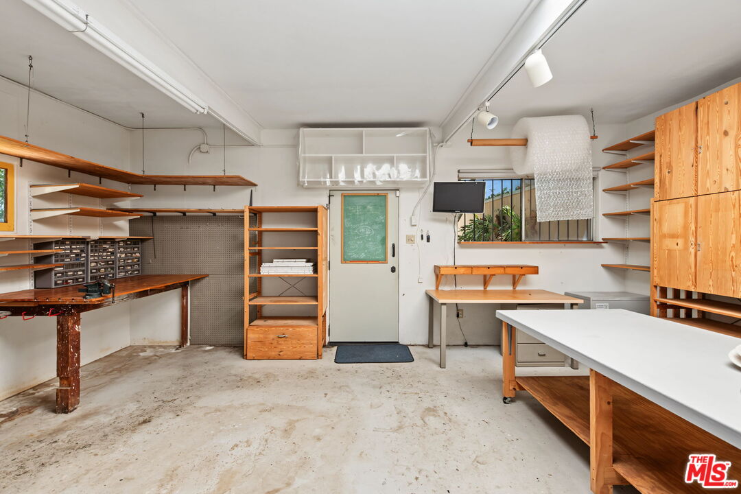 Property photo 48