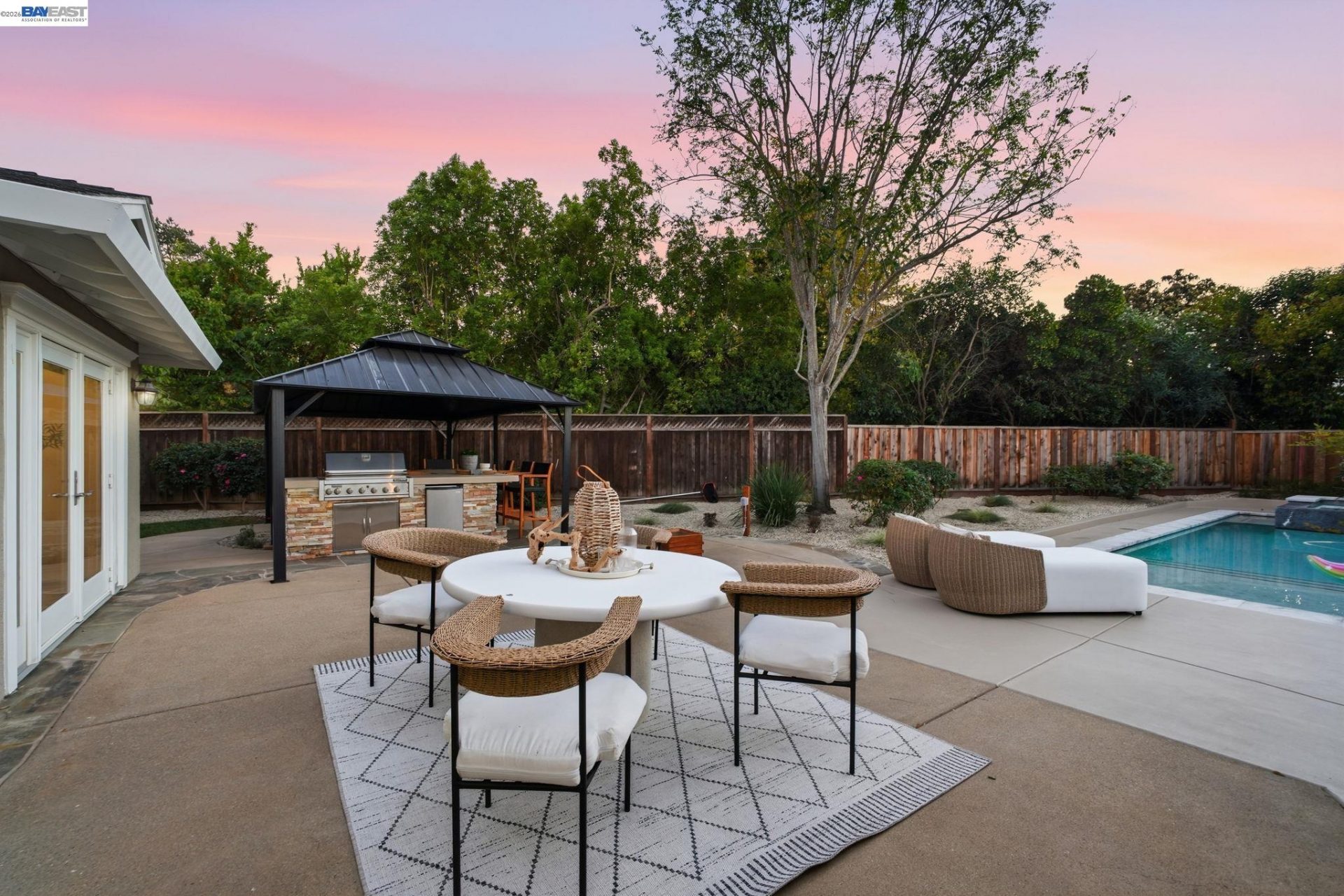 Property photo 44