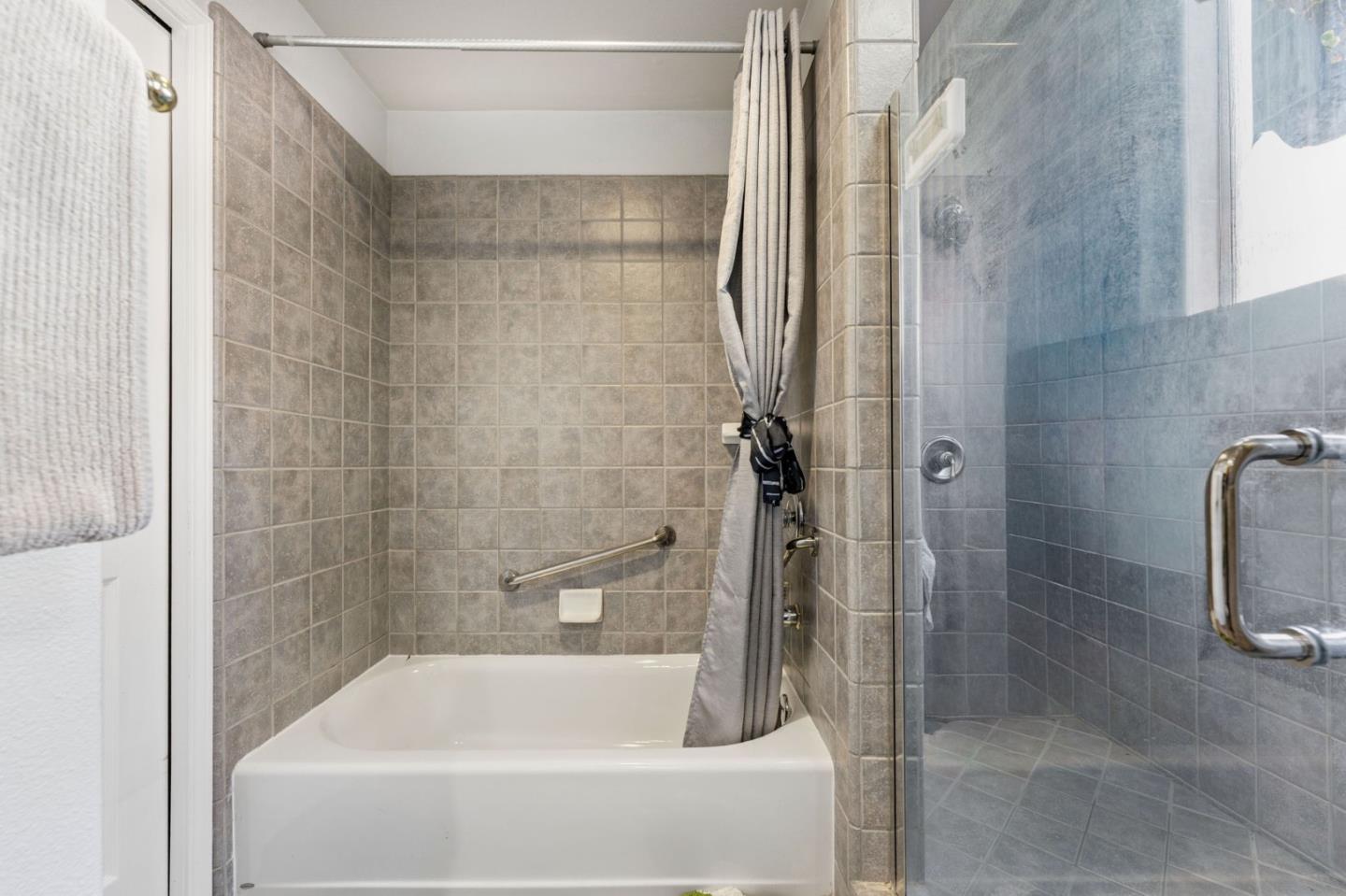 Property photo 51
