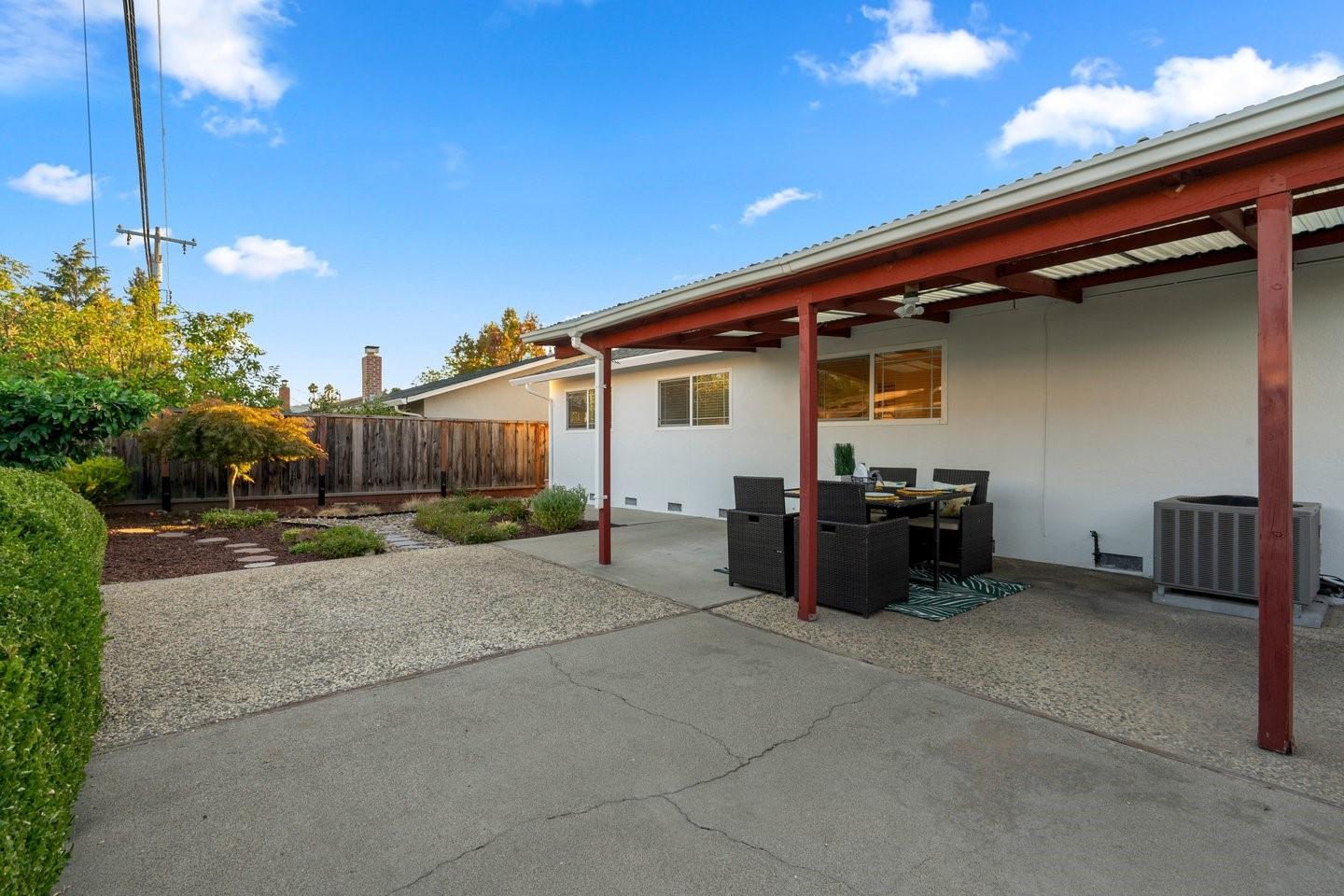 Property photo 40