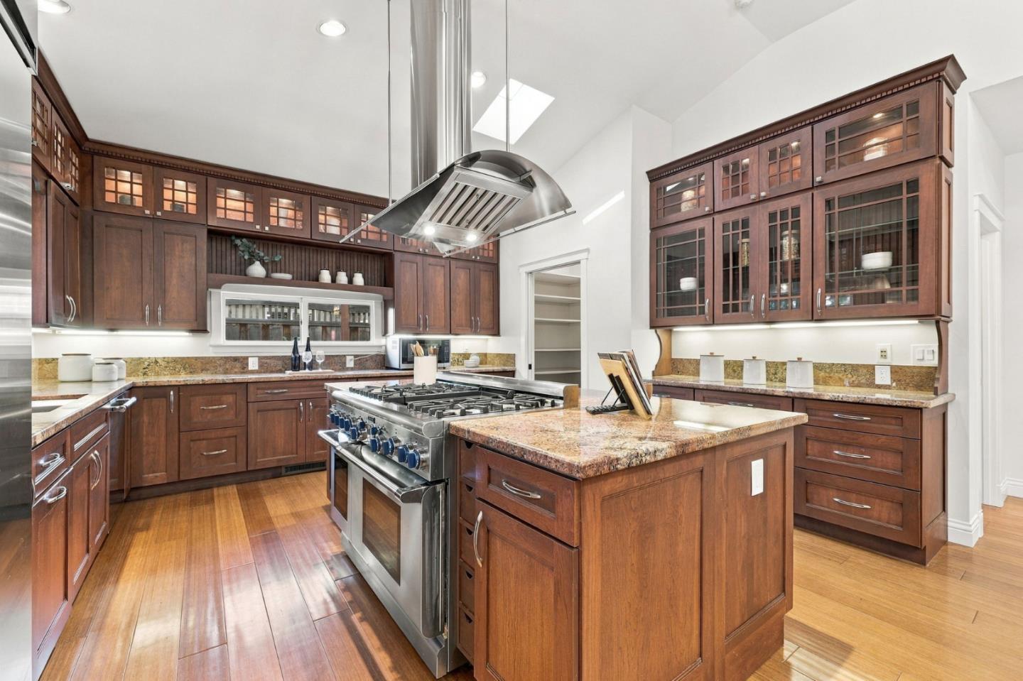 Property photo 24