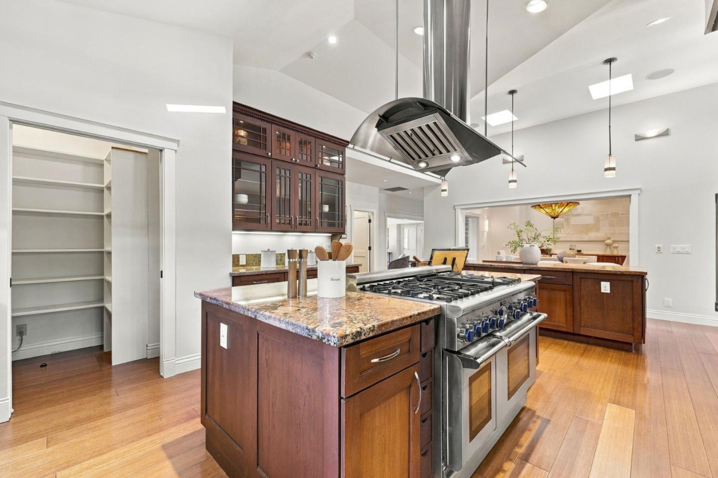 Property photo 25
