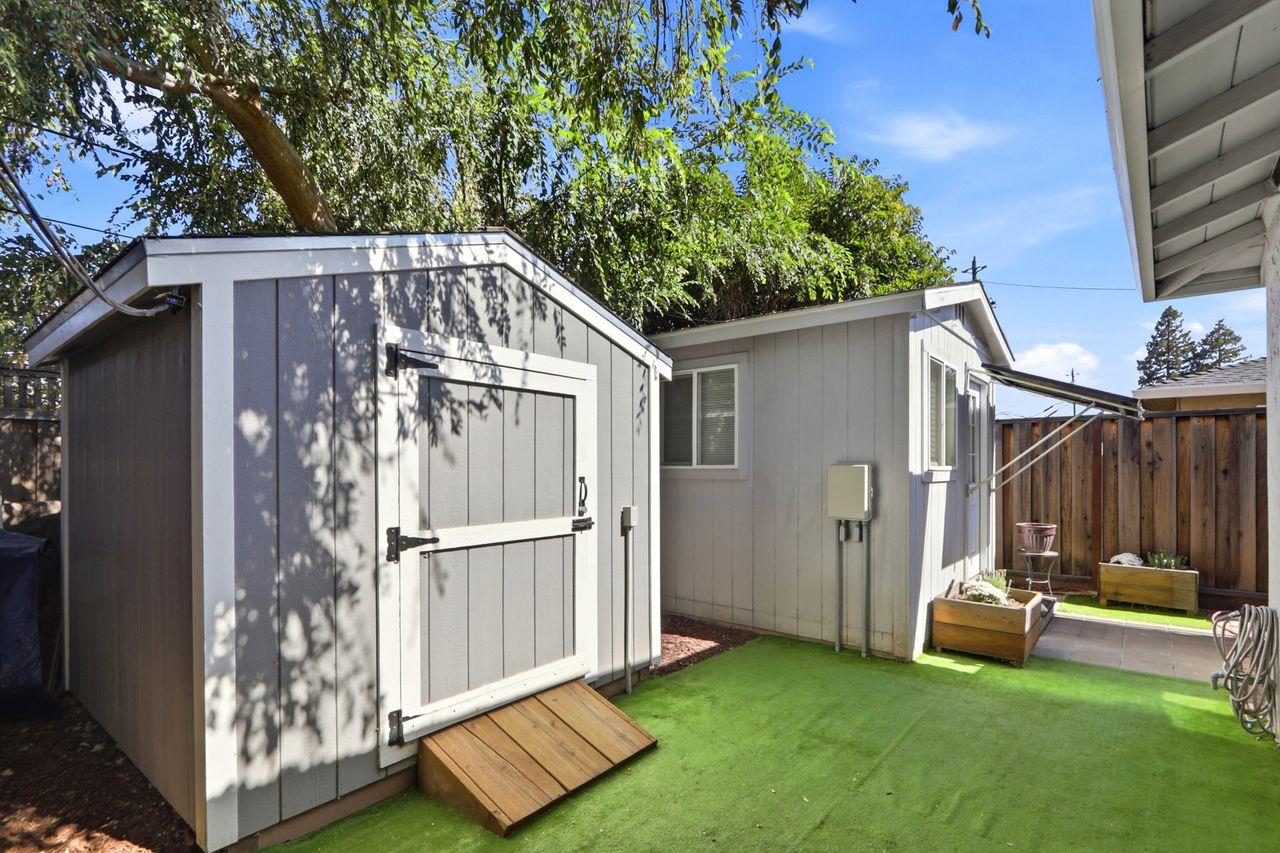 Property photo 37