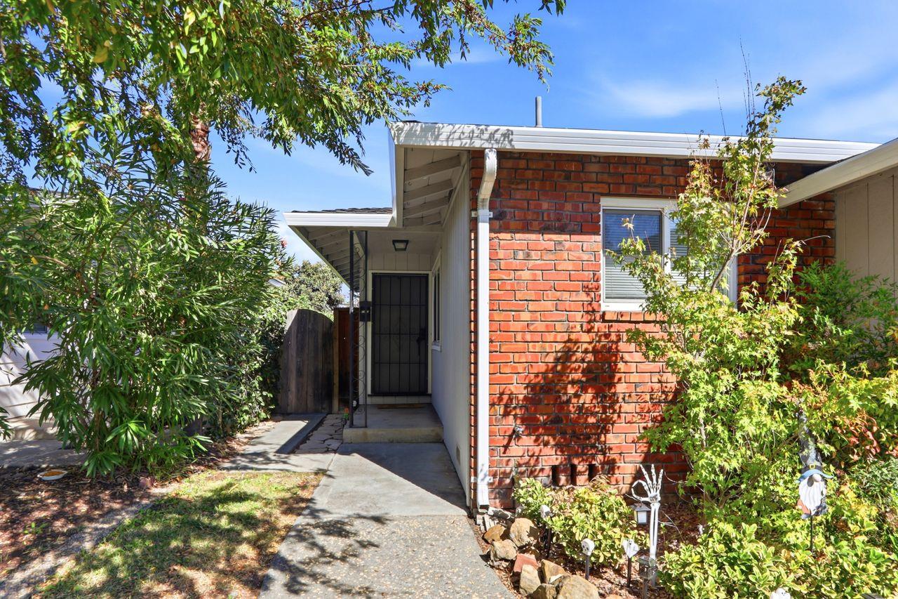 Property photo 40