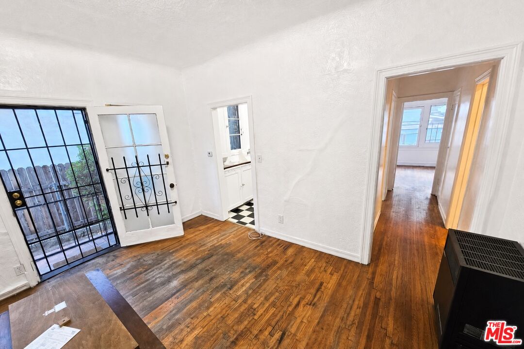 Property photo 23