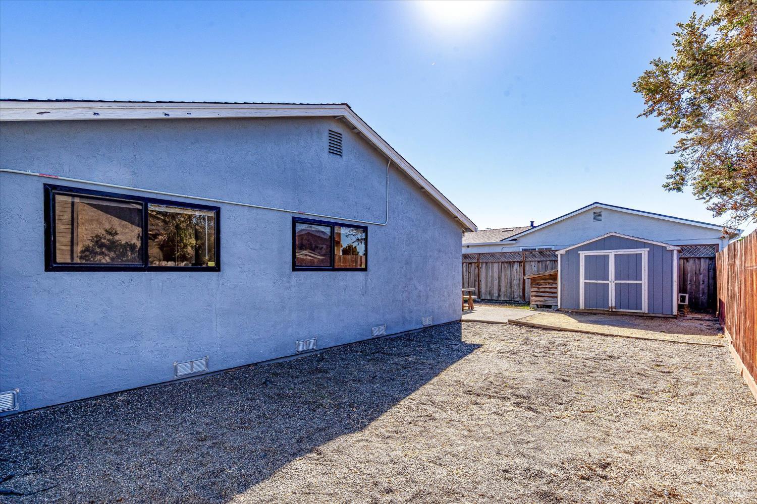 Property photo 35