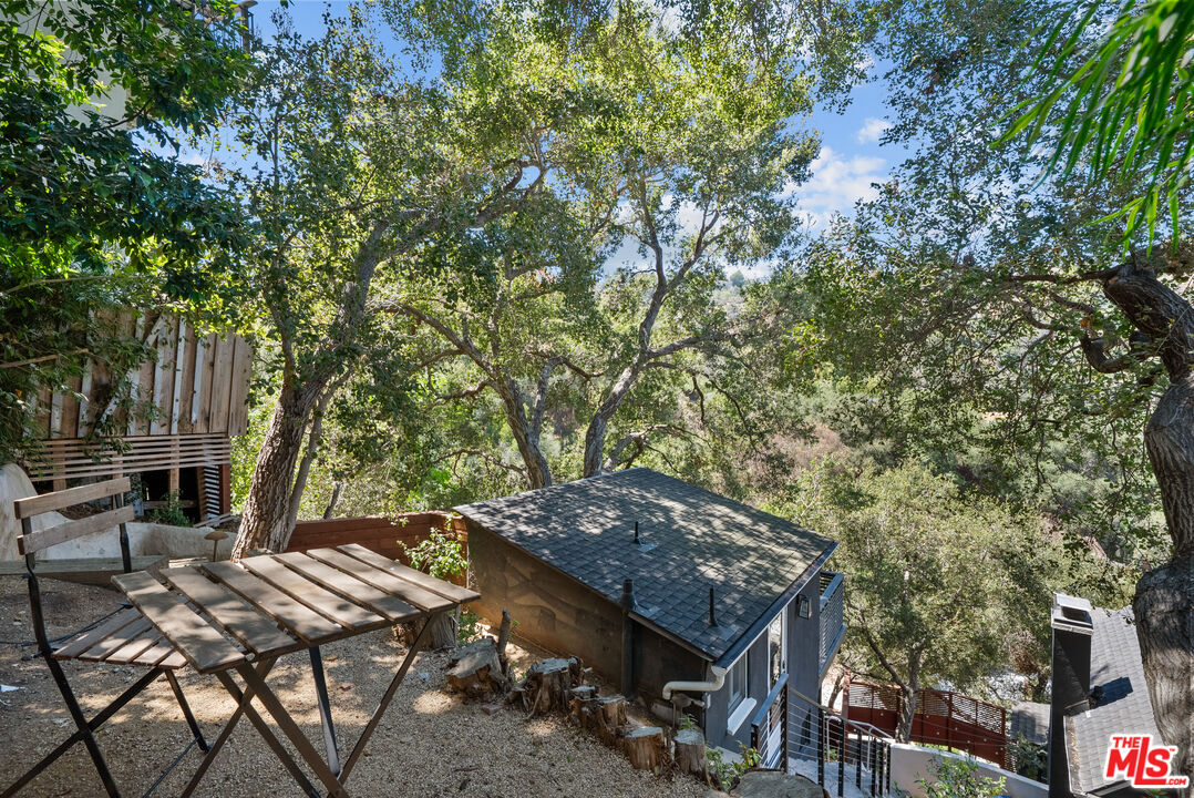 Property photo 32