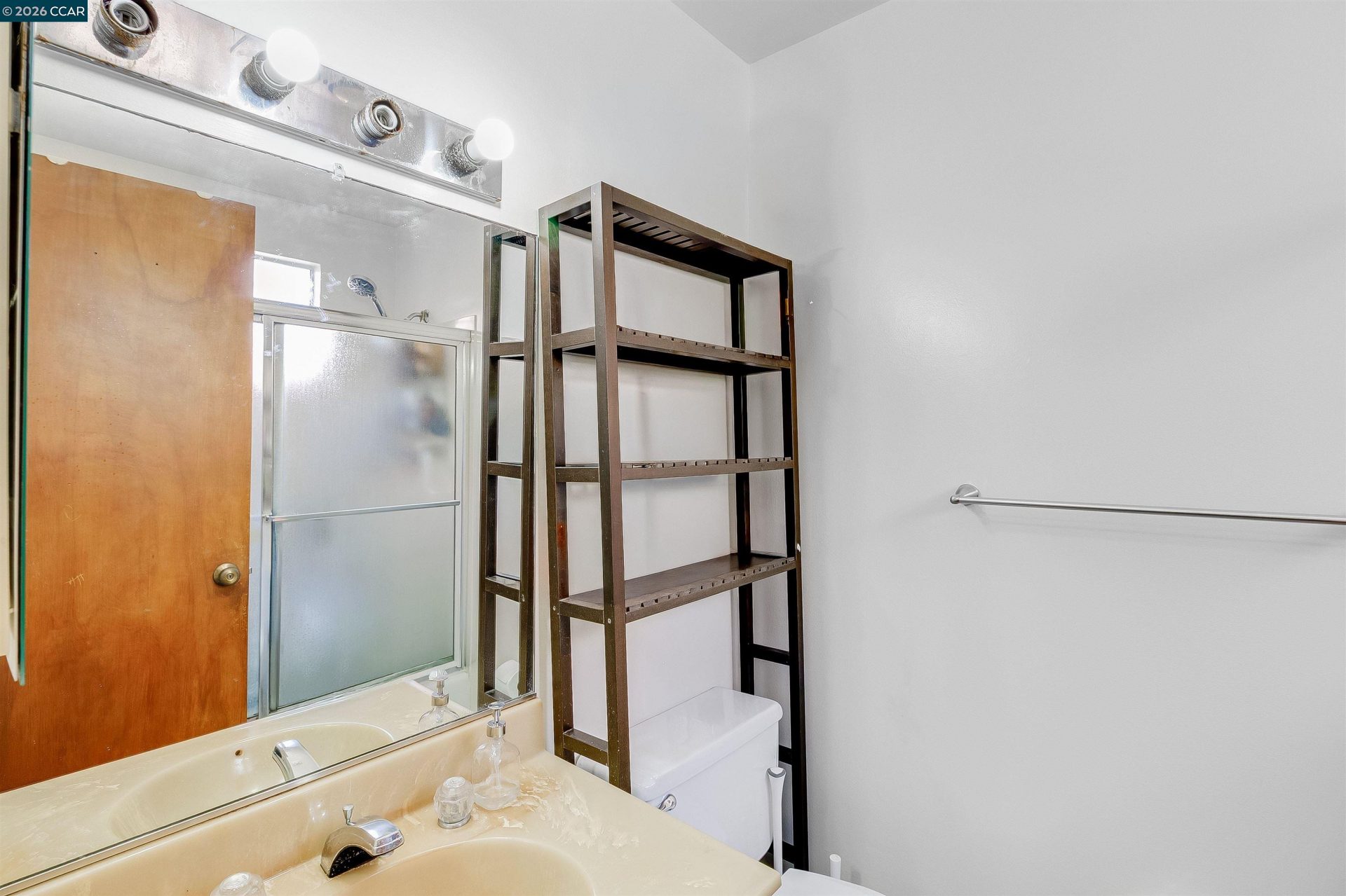 Property photo 46