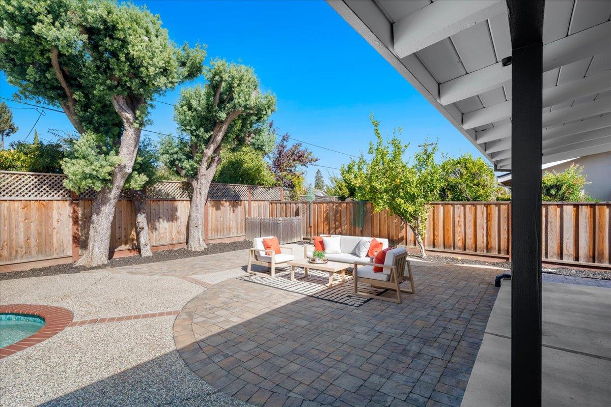 Property photo 30